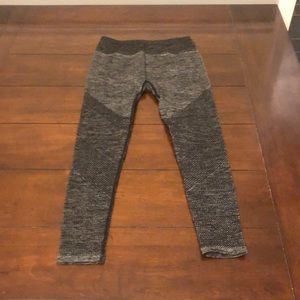 Black Fabletics leggings